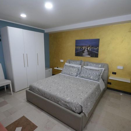 Al Vecchio Fontanile Bed & Breakfast เลซีนา ภายนอก รูปภาพ