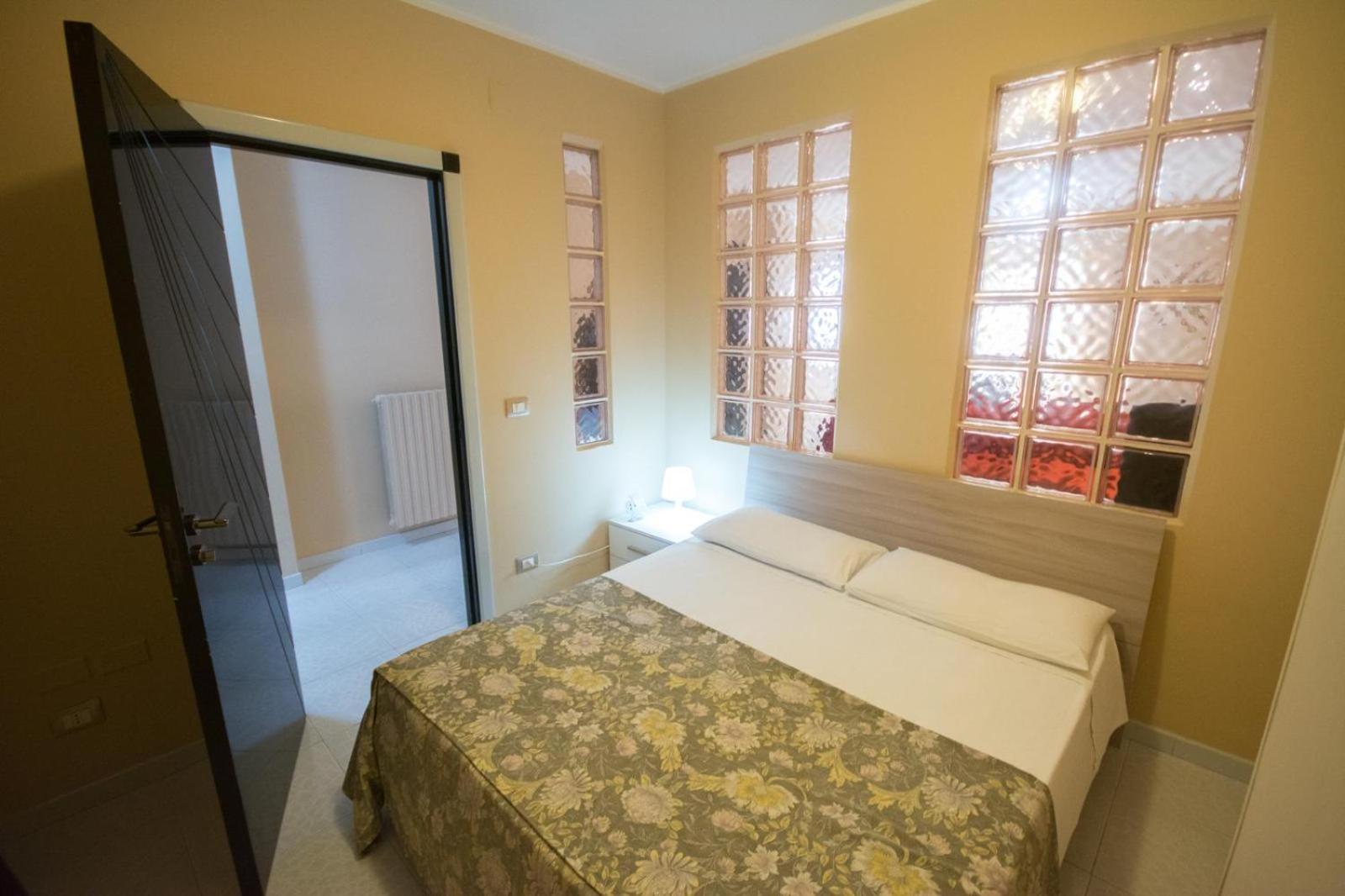 Al Vecchio Fontanile Bed & Breakfast เลซีนา ภายนอก รูปภาพ