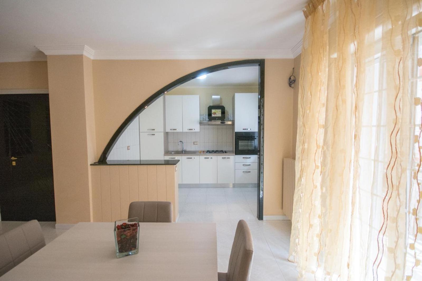 Al Vecchio Fontanile Bed & Breakfast เลซีนา ภายนอก รูปภาพ