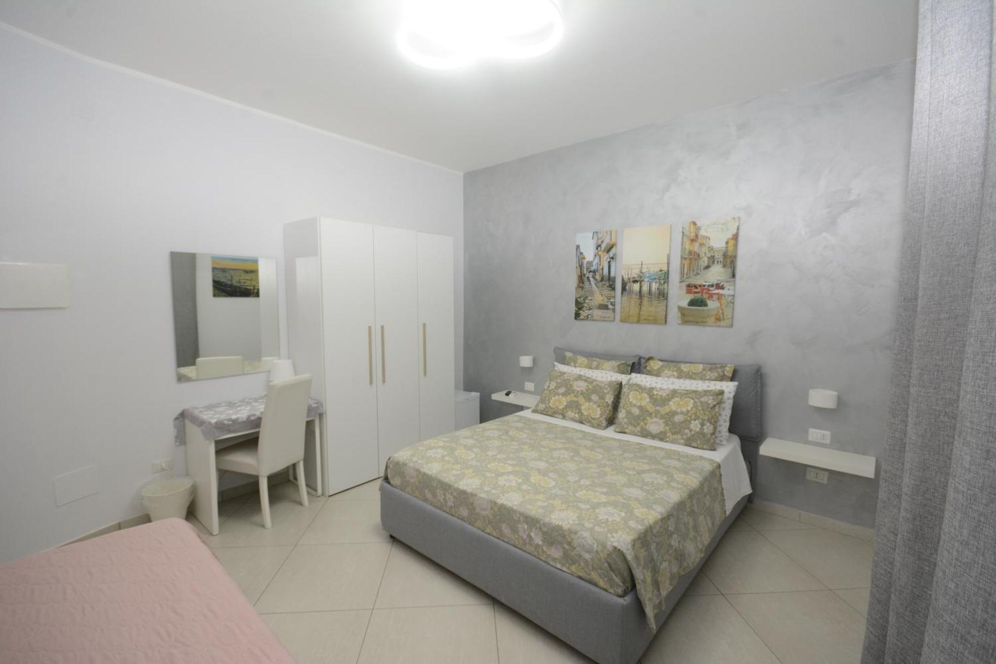 Al Vecchio Fontanile Bed & Breakfast เลซีนา ภายนอก รูปภาพ