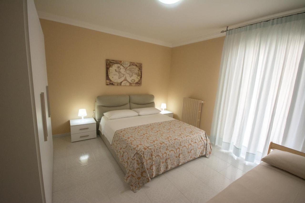 Al Vecchio Fontanile Bed & Breakfast เลซีนา ภายนอก รูปภาพ