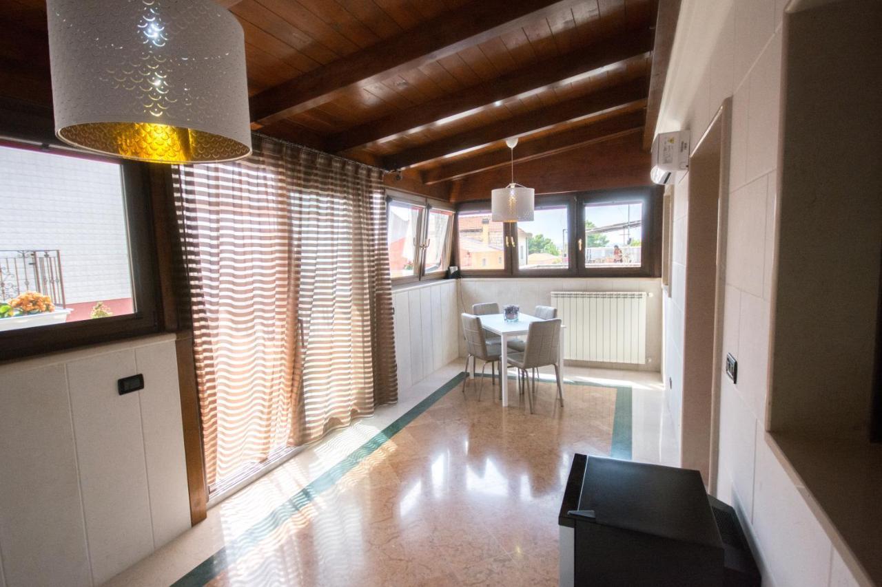 Al Vecchio Fontanile Bed & Breakfast เลซีนา ภายนอก รูปภาพ